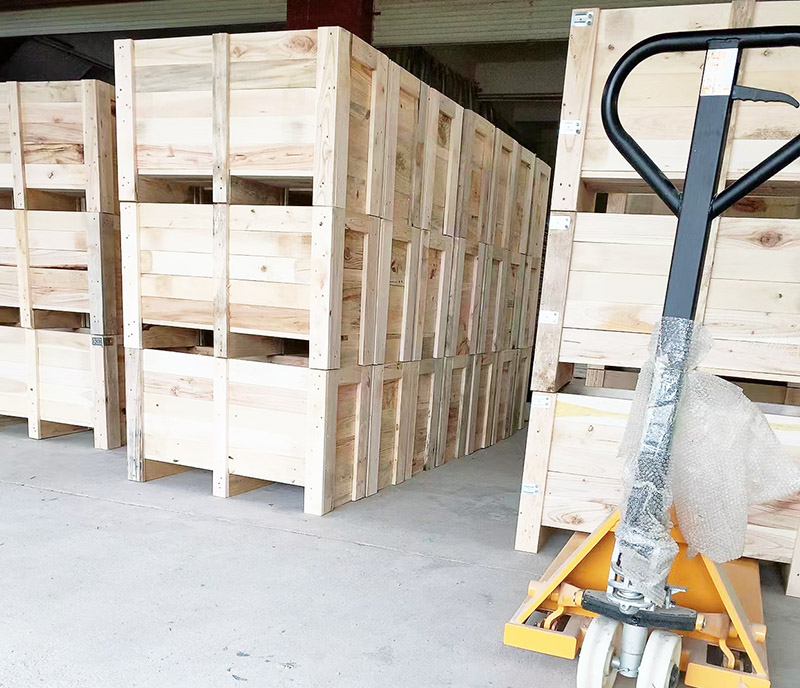 木箱、鋼帶箱、熏蒸木箱、出口木箱、大型木箱、復合木箱